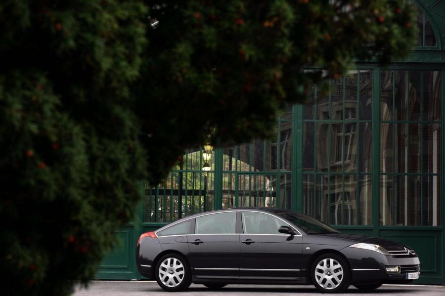  Citroen C6 2006 года  (фото 220 из 227)